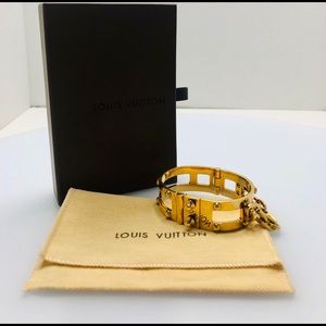 Louis Vuitton Gold plated Bracelet